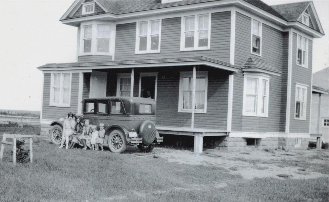 Complexe D'Hebergement La Maison Touristique Dugas Caraquet Eksteriør billede